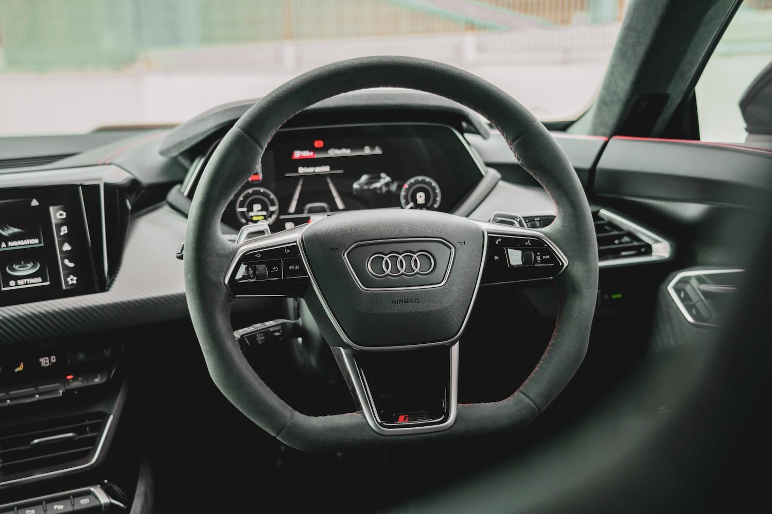 Used Audi RS e-tron GT 2022 for sale - 77650006: Photo 12