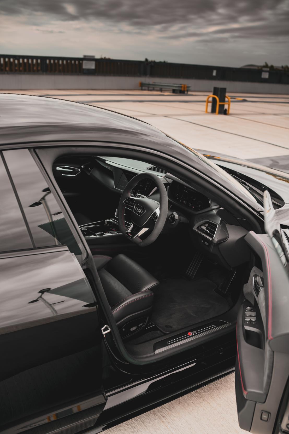 Used Audi RS e-tron GT 2022 for sale - 77650006: Photo 76