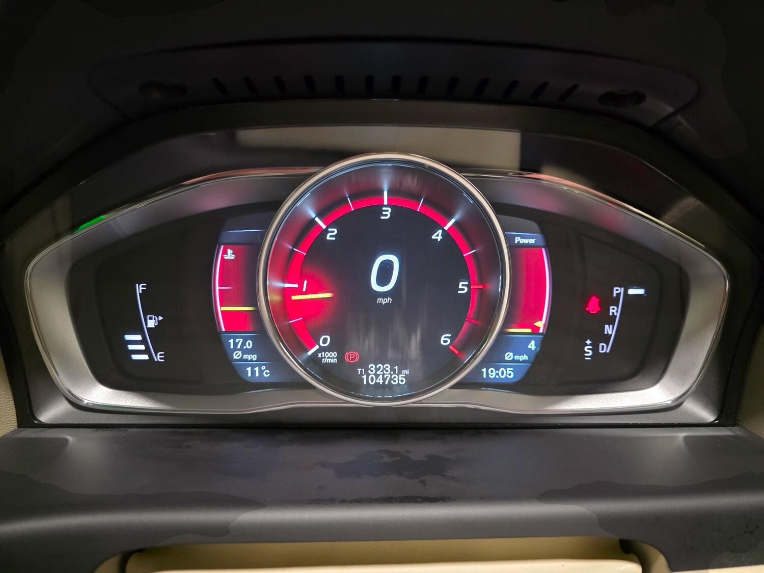 Used Volvo V70 2015 for sale - 77649998: Photo 13