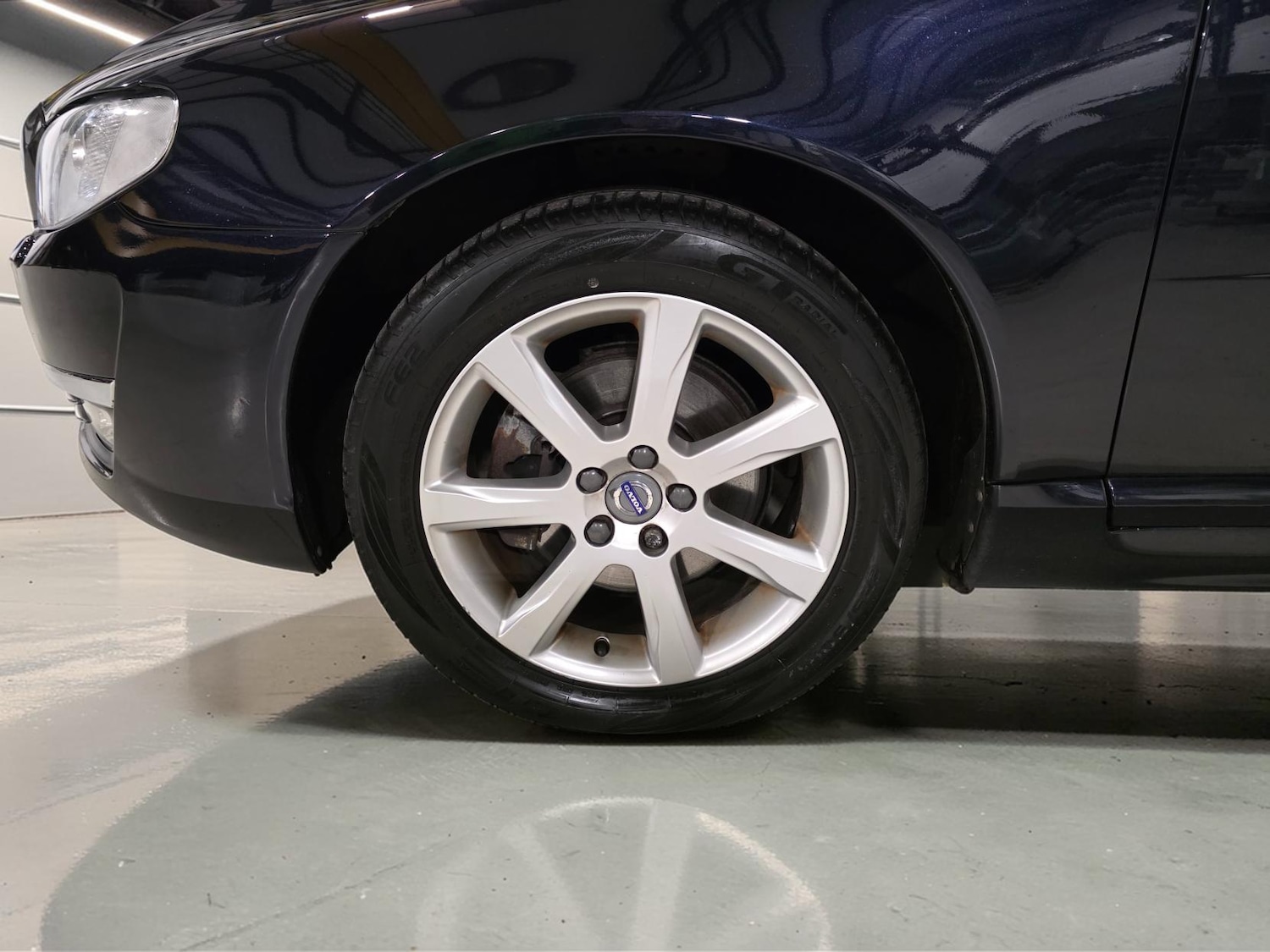 Used Volvo V70 2015 for sale - 77649998: Photo 35