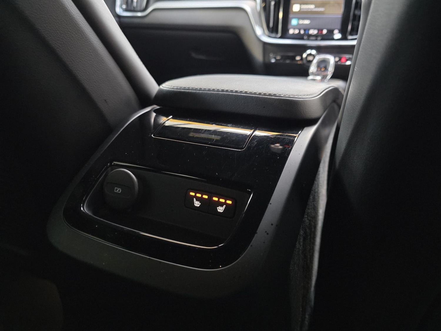 Used Volvo V60 2022 for sale - 77649999: Photo 9