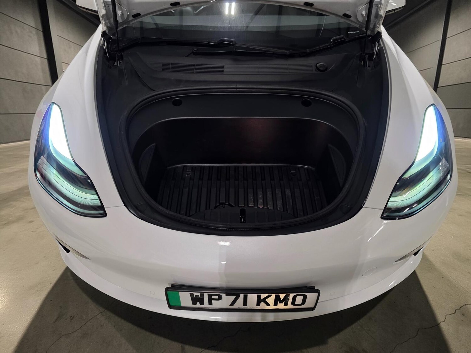 Used Tesla Model 3 2021 for sale - 77650000: Photo 15