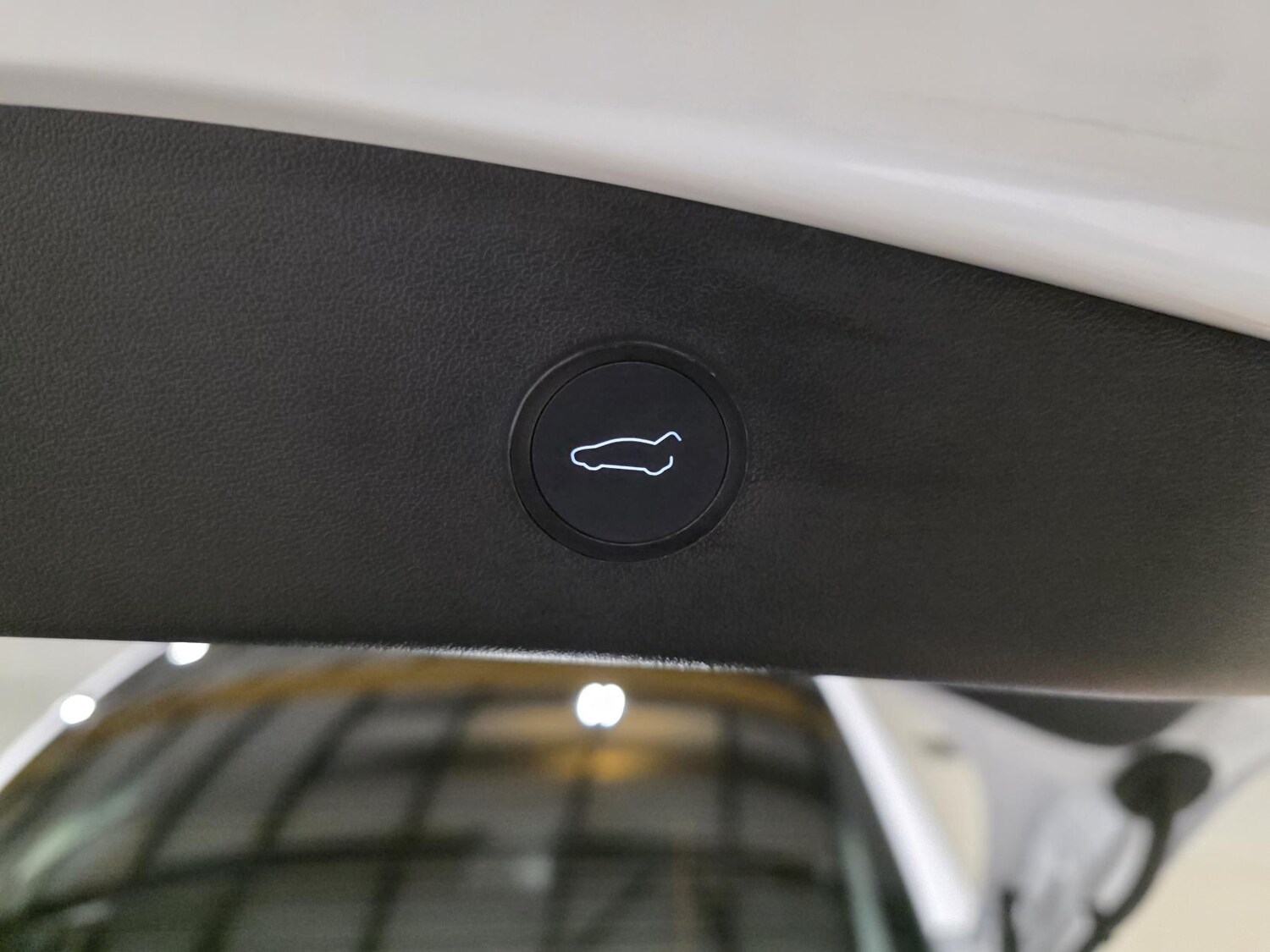 Used Tesla Model 3 2021 for sale - 77650000: Photo 18