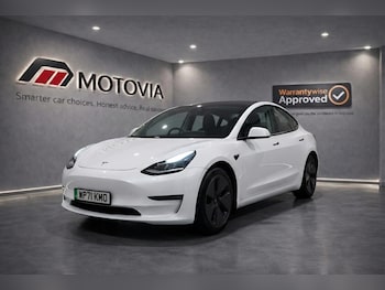 Used Tesla Model 3 2021 for sale - 77650000: Photo