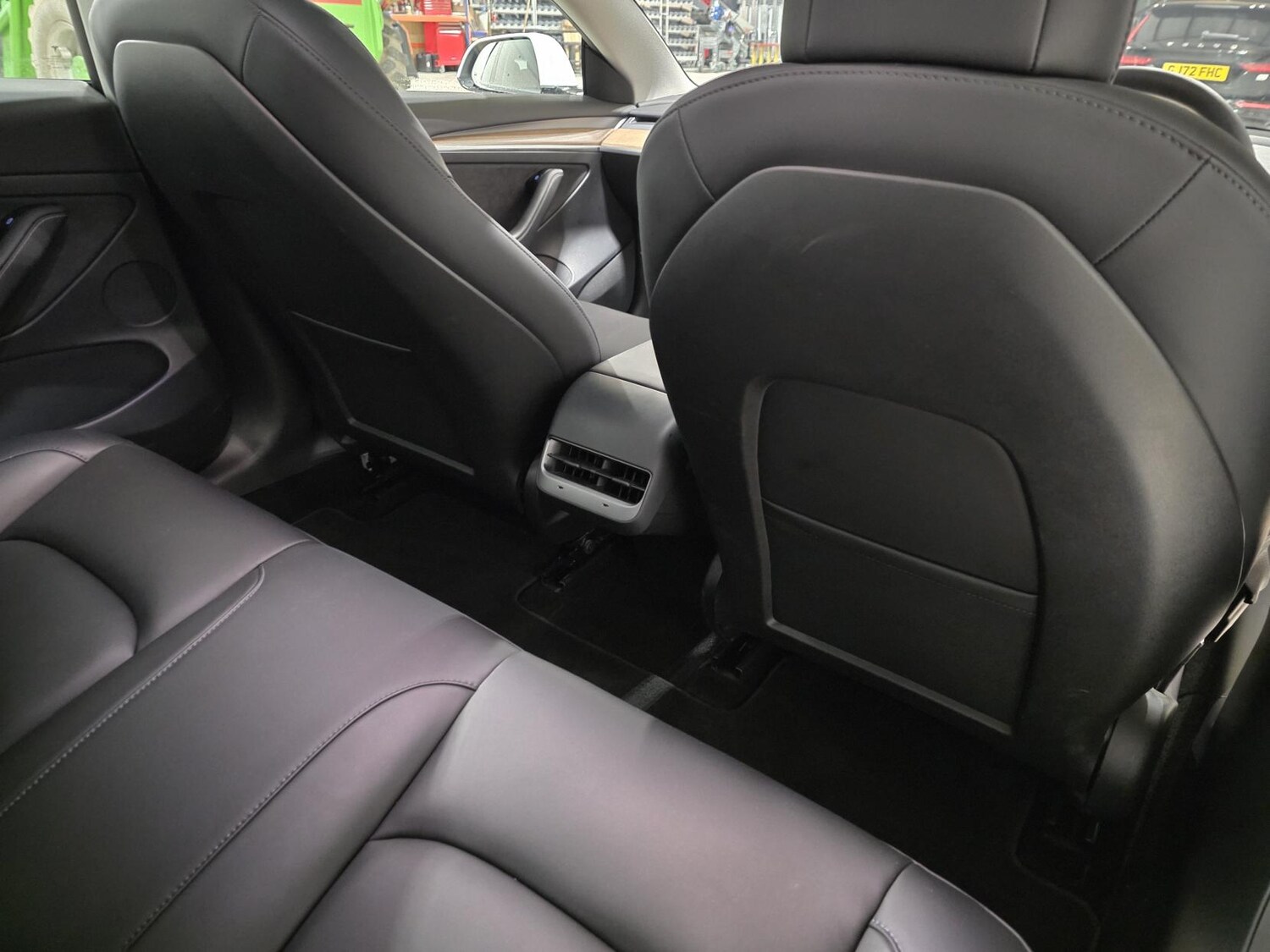 Used Tesla Model 3 2021 for sale - 77650000: Photo 22