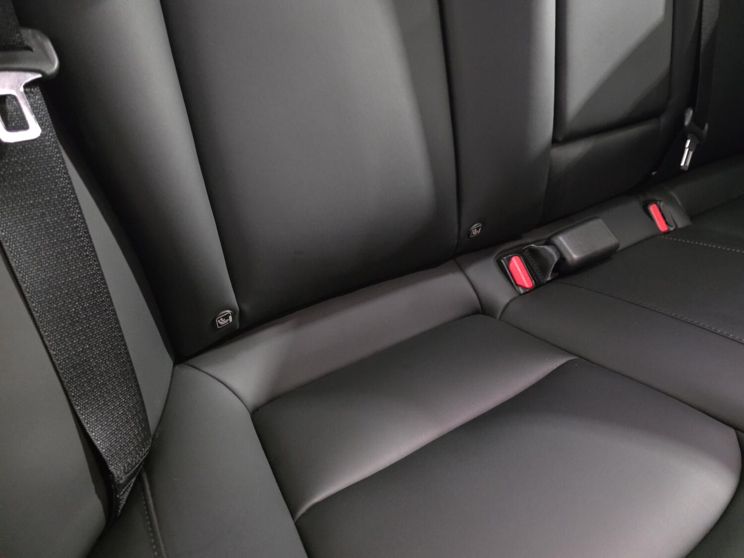 Used Tesla Model 3 2021 for sale - 77650000: Photo 56