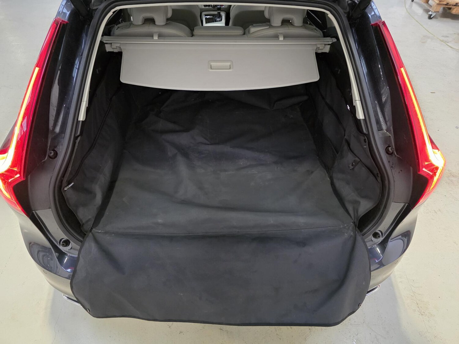 Used Volvo V90 2020 for sale - 77650003: Photo 25