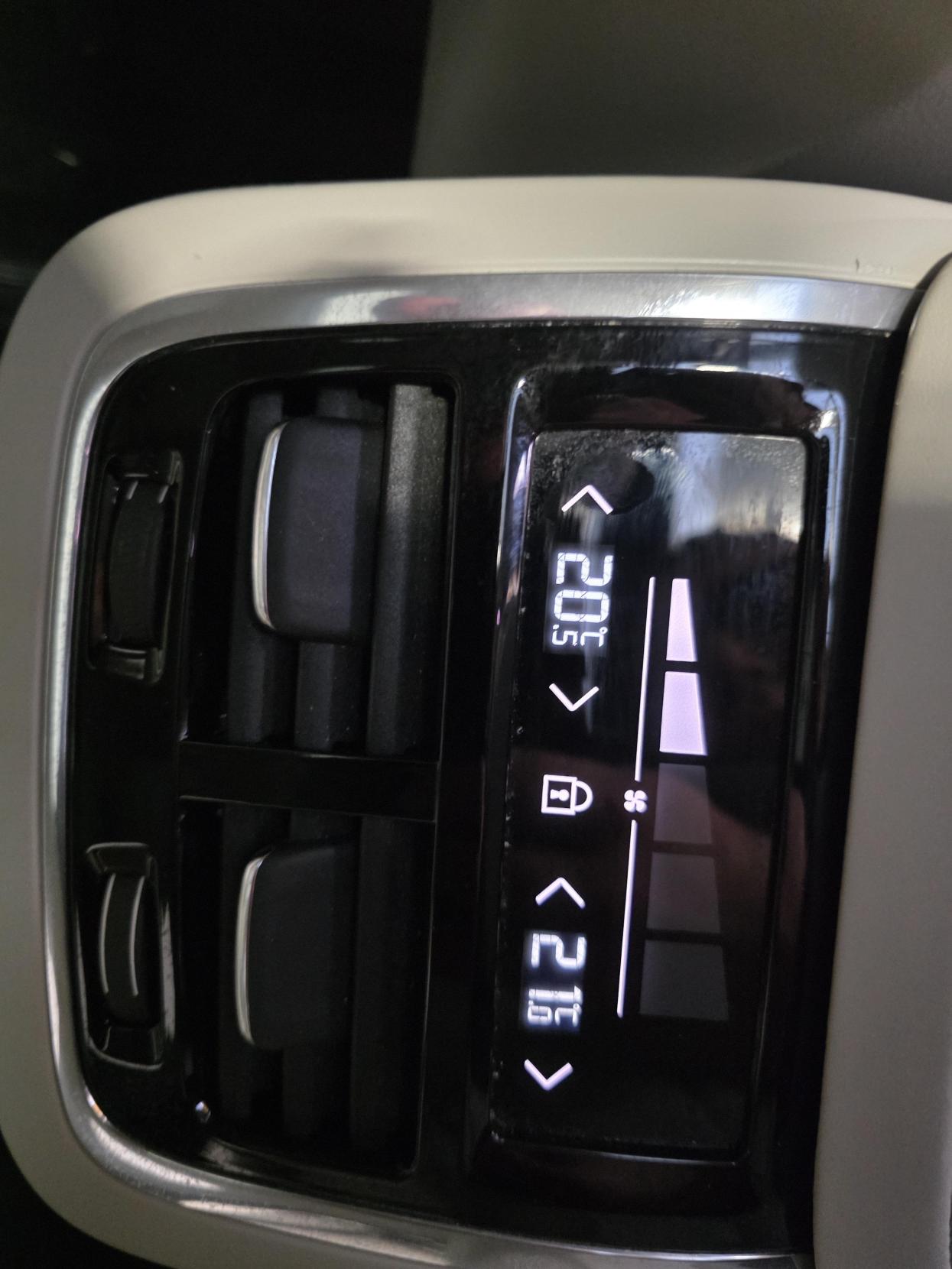 Used Volvo V90 2020 for sale - 77650003: Photo 50