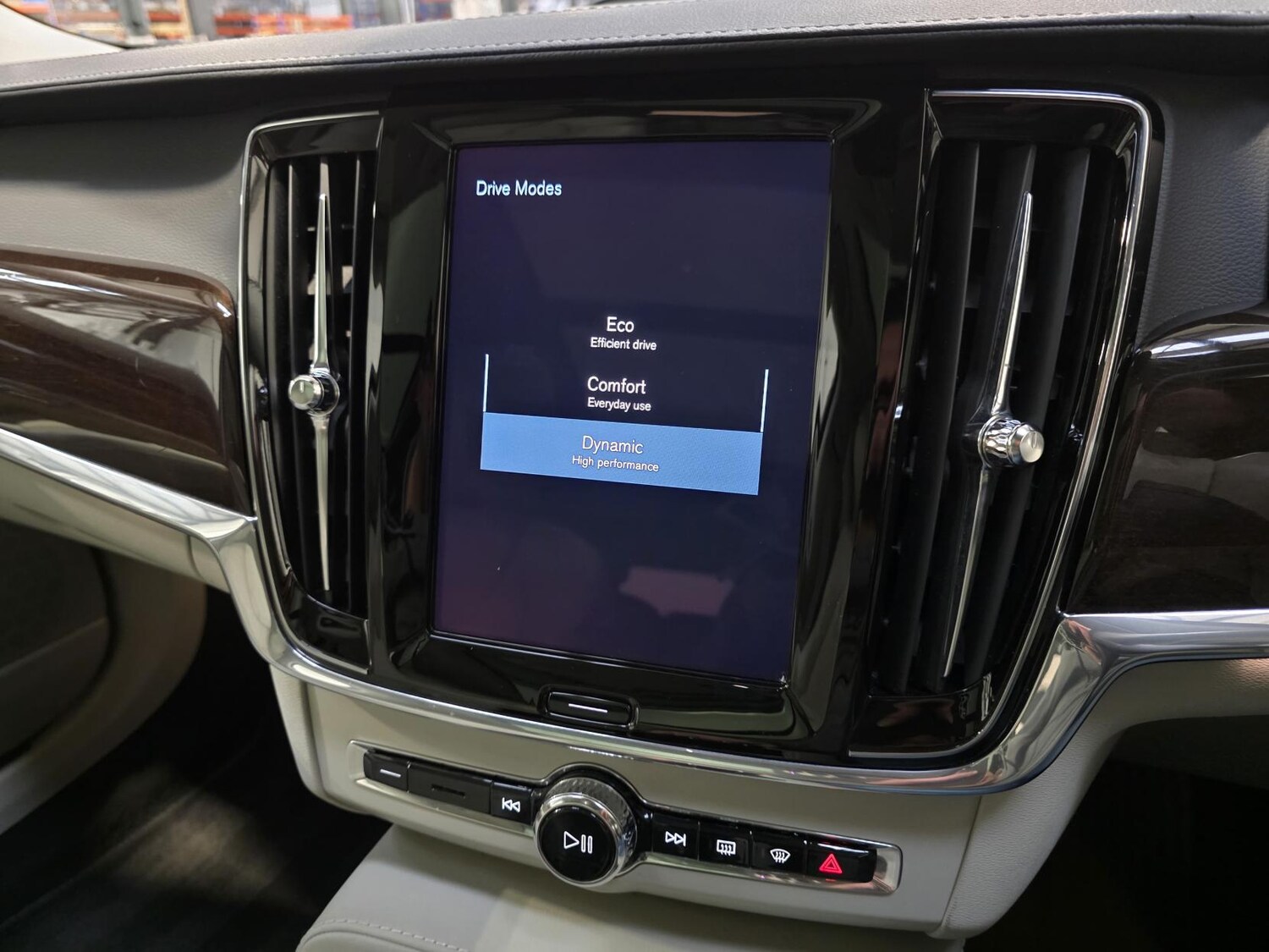 Used Volvo V90 2020 for sale - 77650003: Photo 57