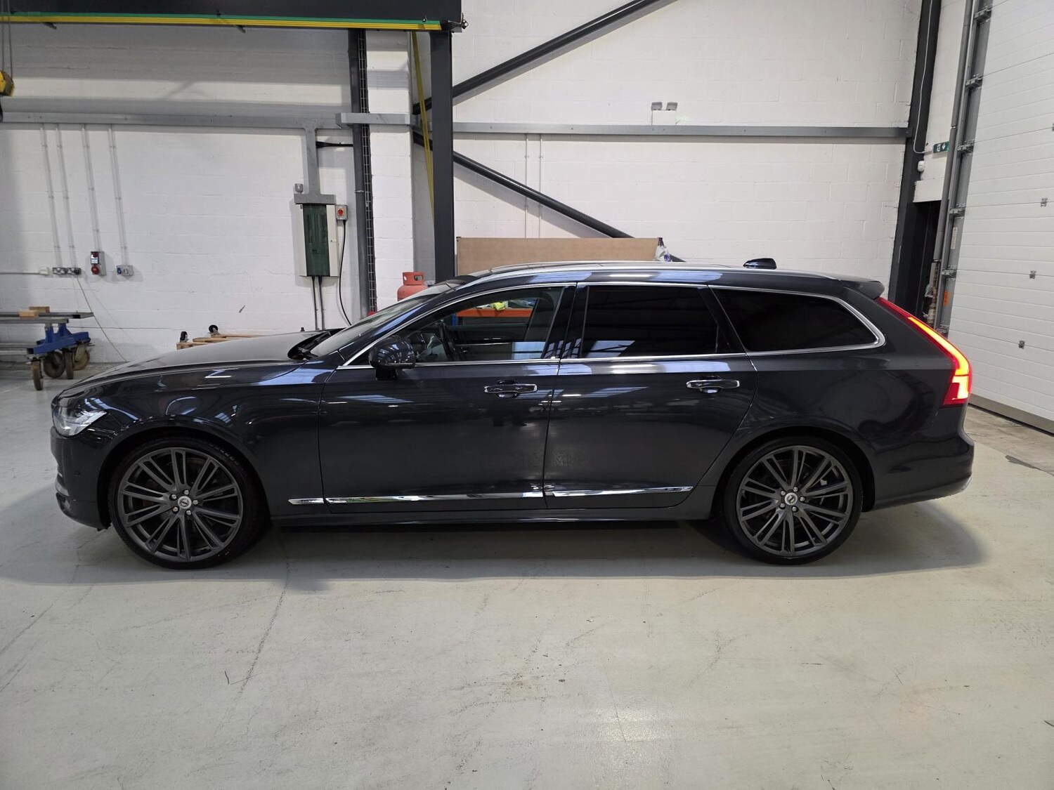 Used Volvo V90 2020 for sale - 77650003: Photo 61