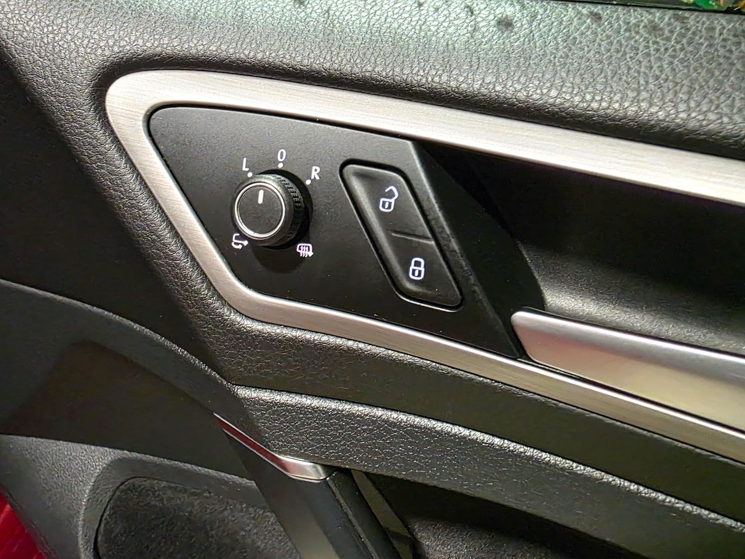 Used Volkswagen Golf 2016 for sale - 77650010: Photo 9