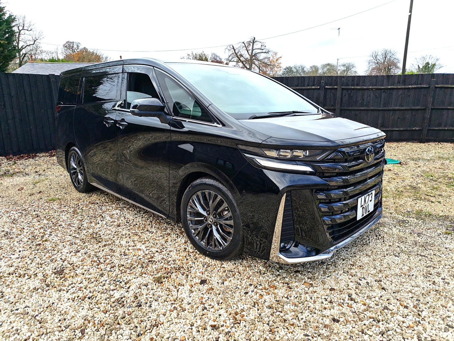 Used Toyota Alphard 2024 for sale - 76845624: Photo 15