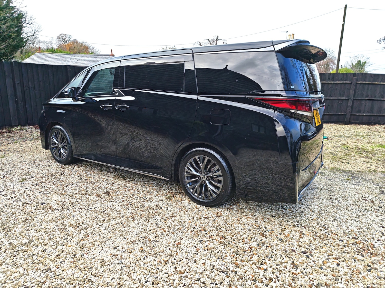 Used Toyota Alphard 2024 for sale - 76845624: Photo 18