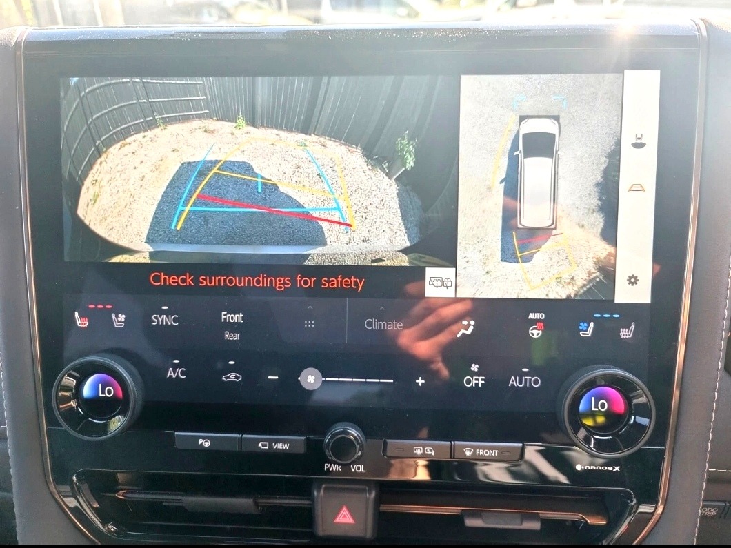 Used Toyota Alphard 2024 for sale - 76845624: Photo 33