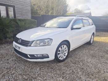 Used Volkswagen Passat 2011 for sale - 74140122: Photo