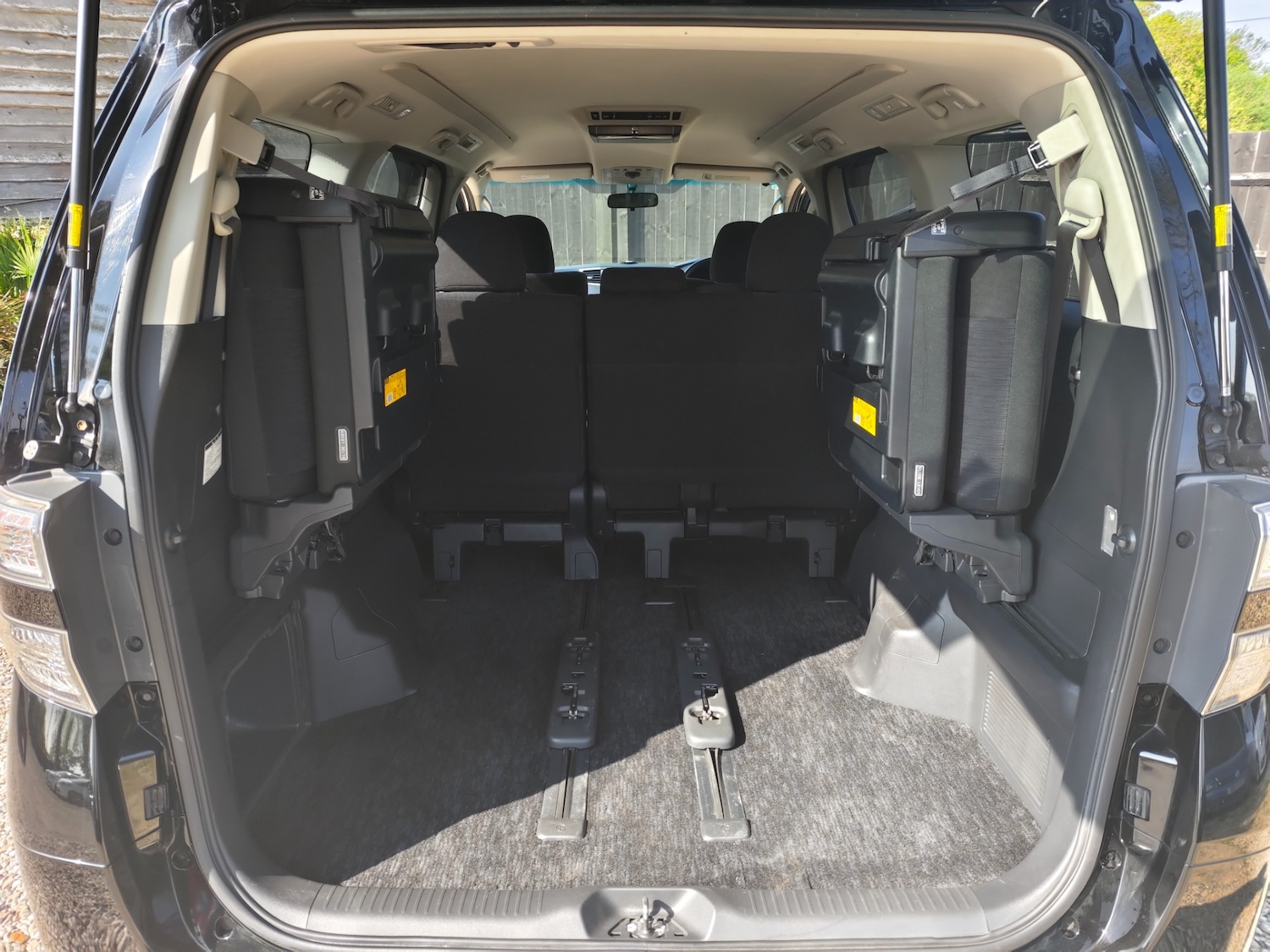 Used Toyota Alphard 2013 for sale - 74140099: Photo 12