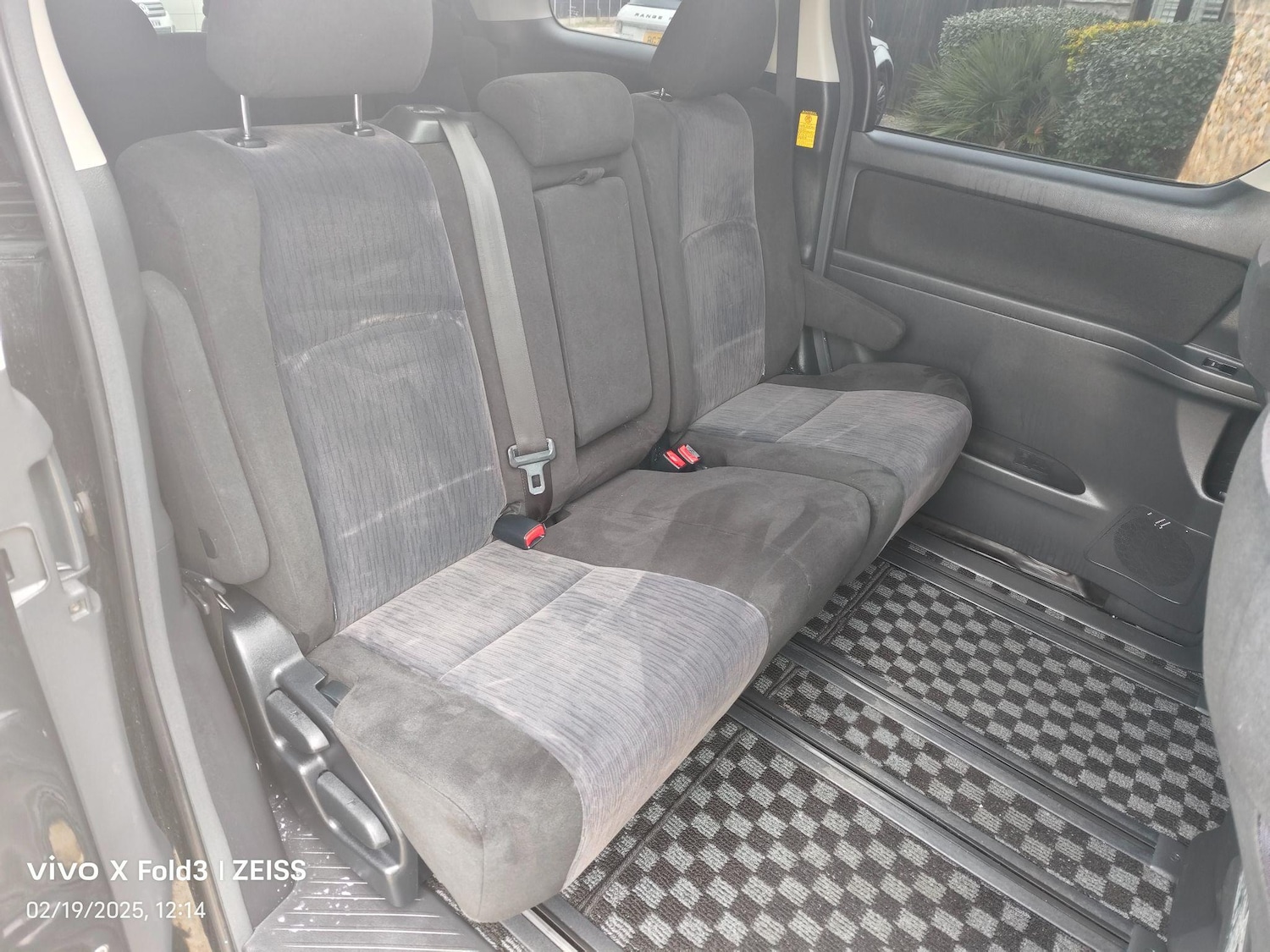 Used Toyota Alphard 2013 for sale - 74140099: Photo 19