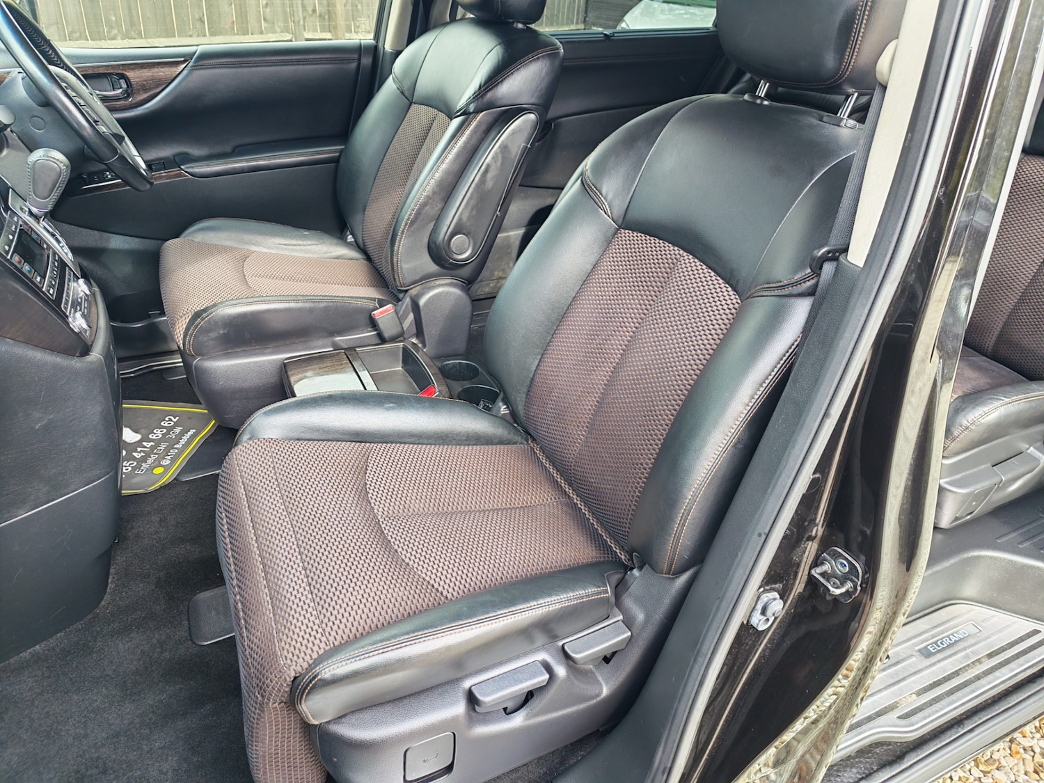Used Nissan Elgrand 2013 for sale - 75653170: Photo 13