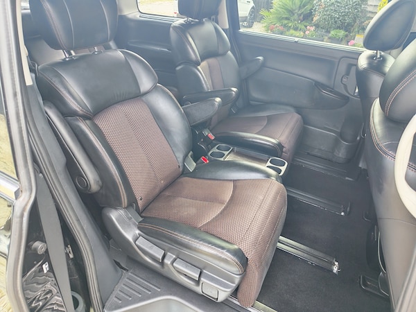 Used Nissan Elgrand 2013 for sale - 75653170: Photo 9