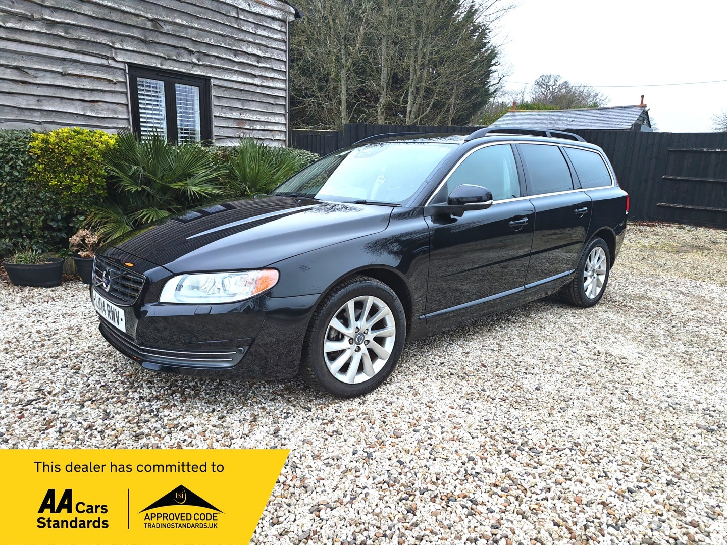 Used Volvo V70 2025 for sale - 77329362: Photo 1