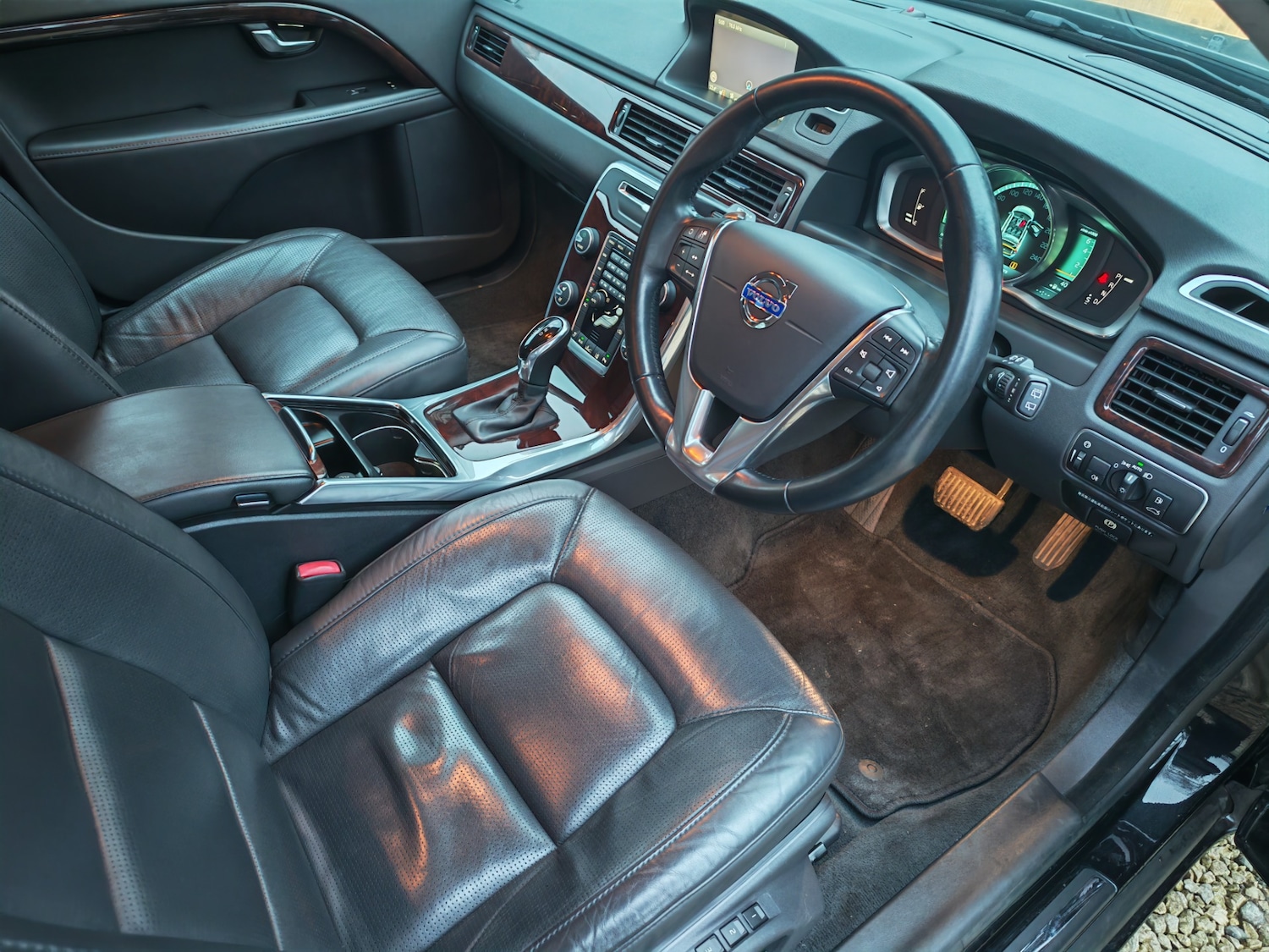 Used Volvo V70 2025 for sale - 77329362: Photo 11