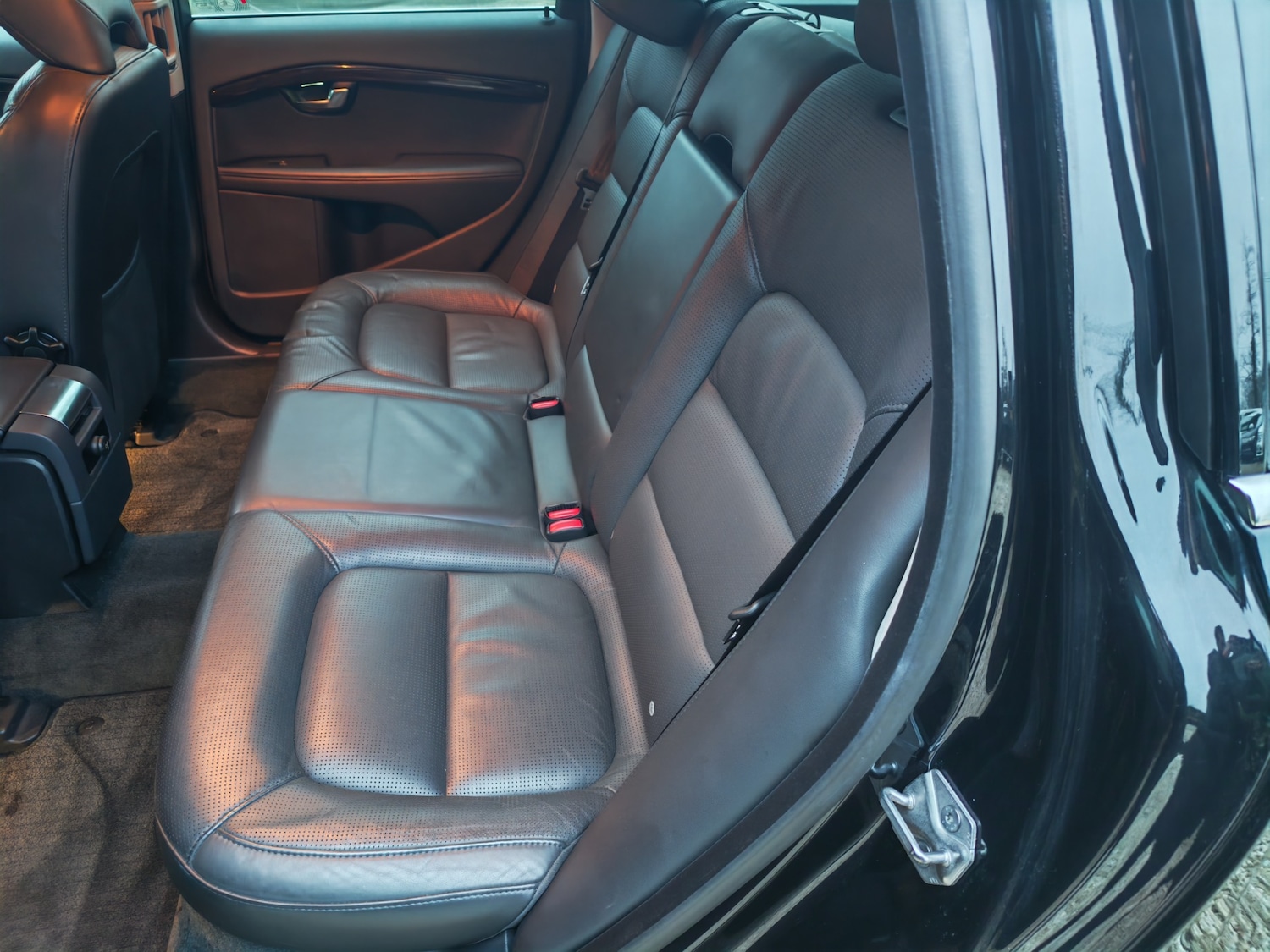 Used Volvo V70 2025 for sale - 77329362: Photo 14