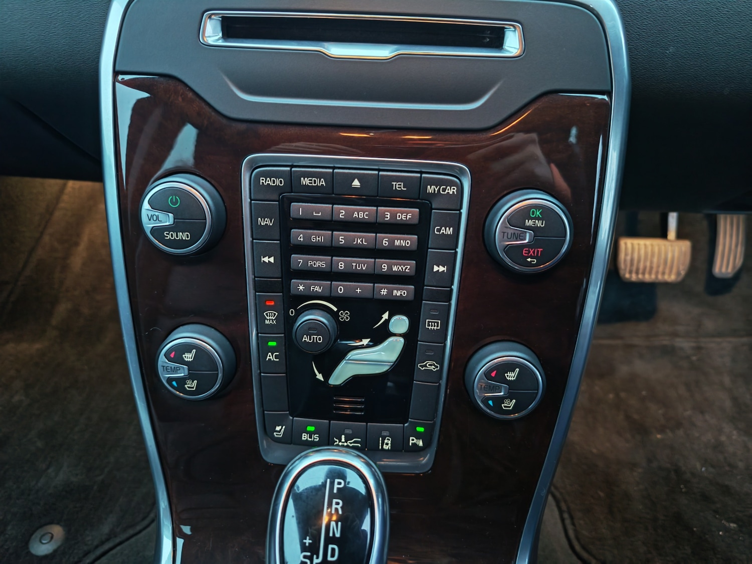 Used Volvo V70 2025 for sale - 77329362: Photo 17