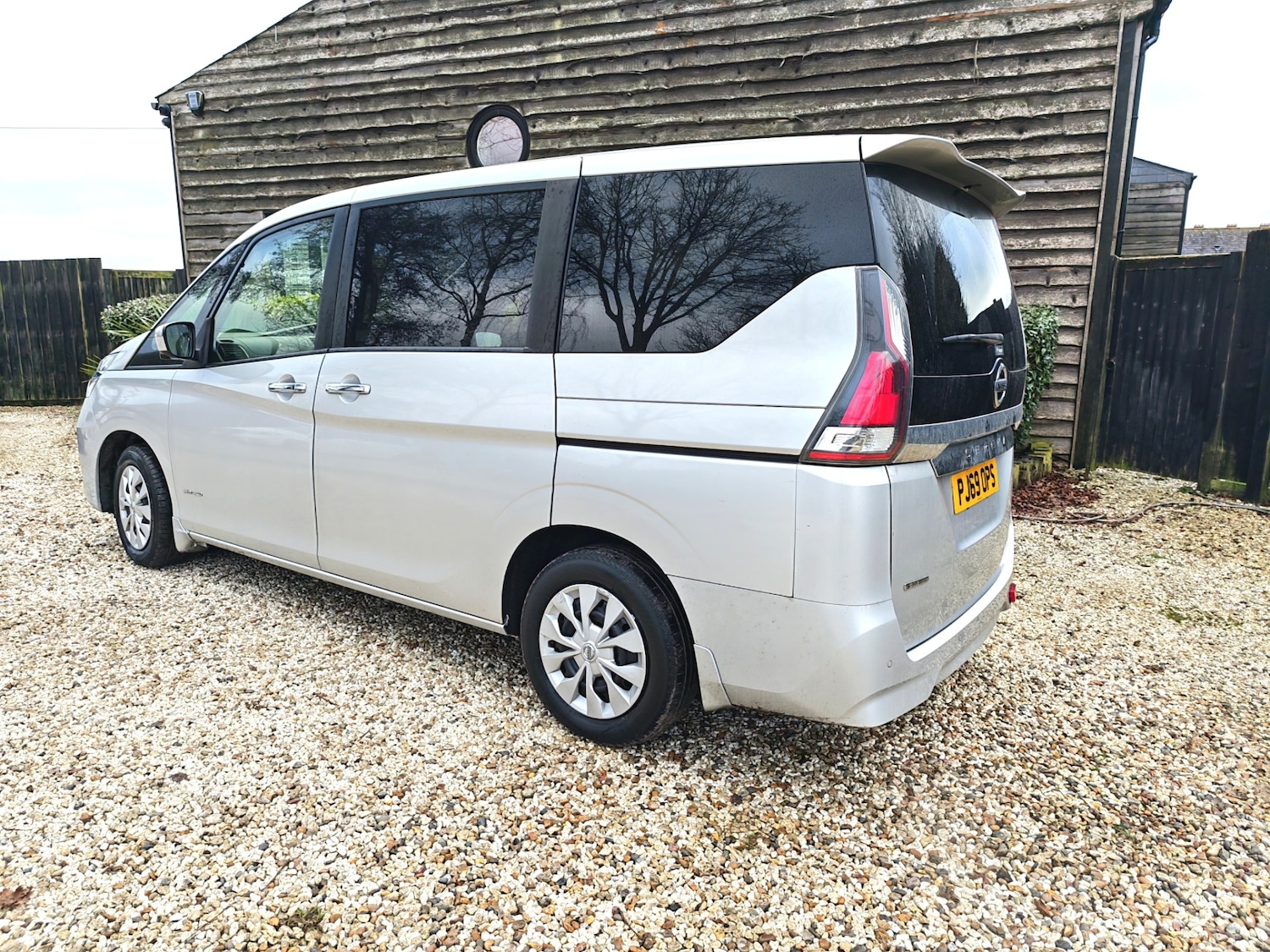 Used Nissan Serena 2025 for sale - 77164512: Photo 5