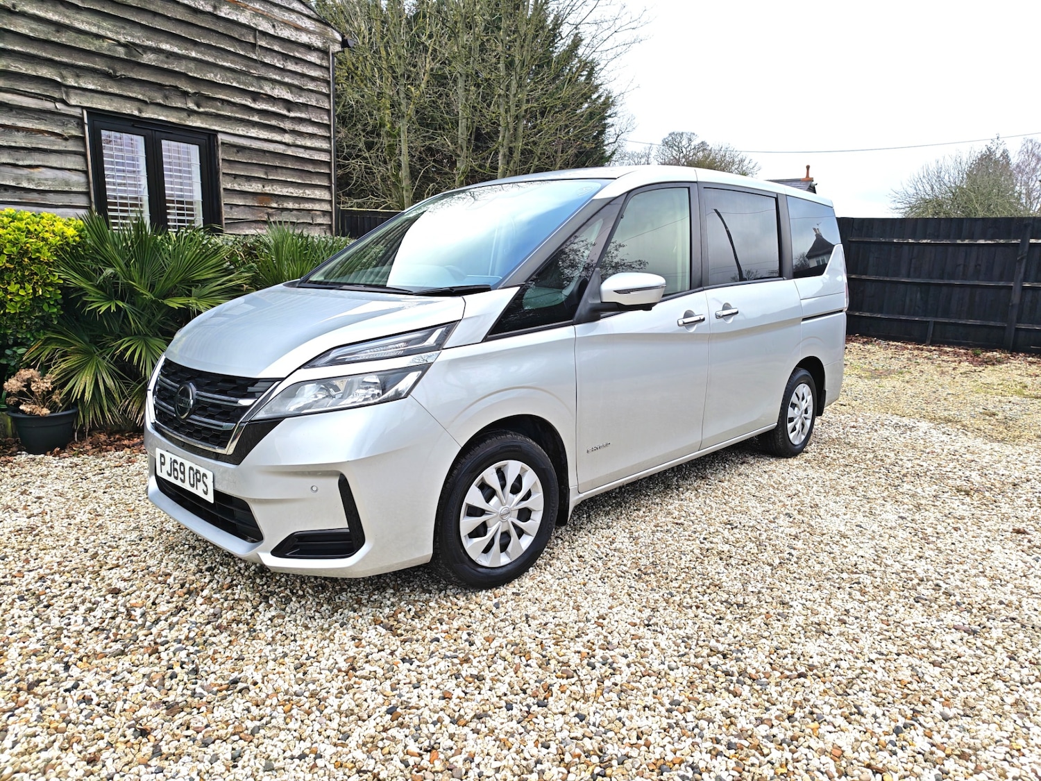 Used Nissan Serena 2025 for sale - 77164512: Photo 6