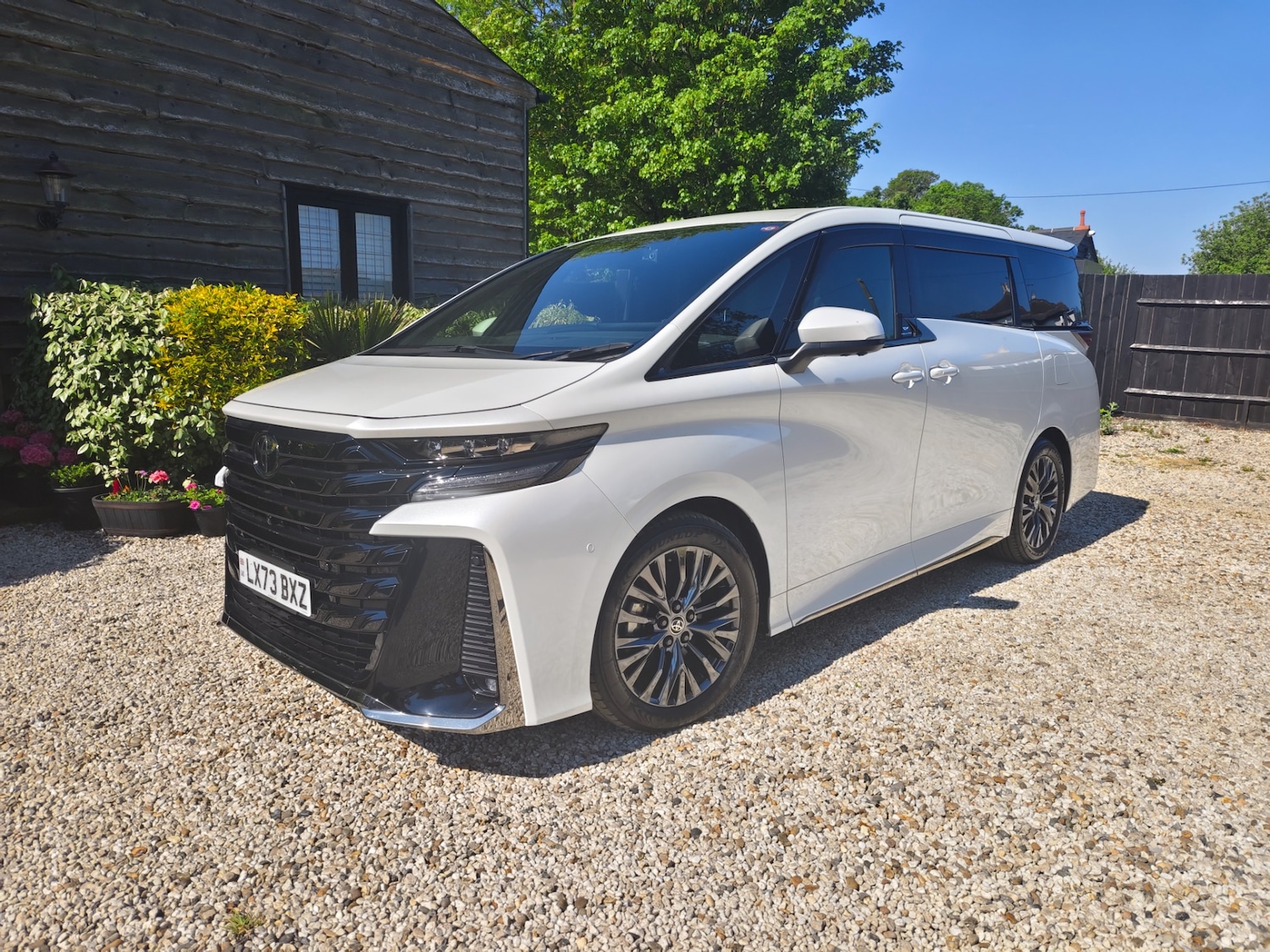 Used Toyota Vellfire 2023 for sale - 75032257: Photo 16