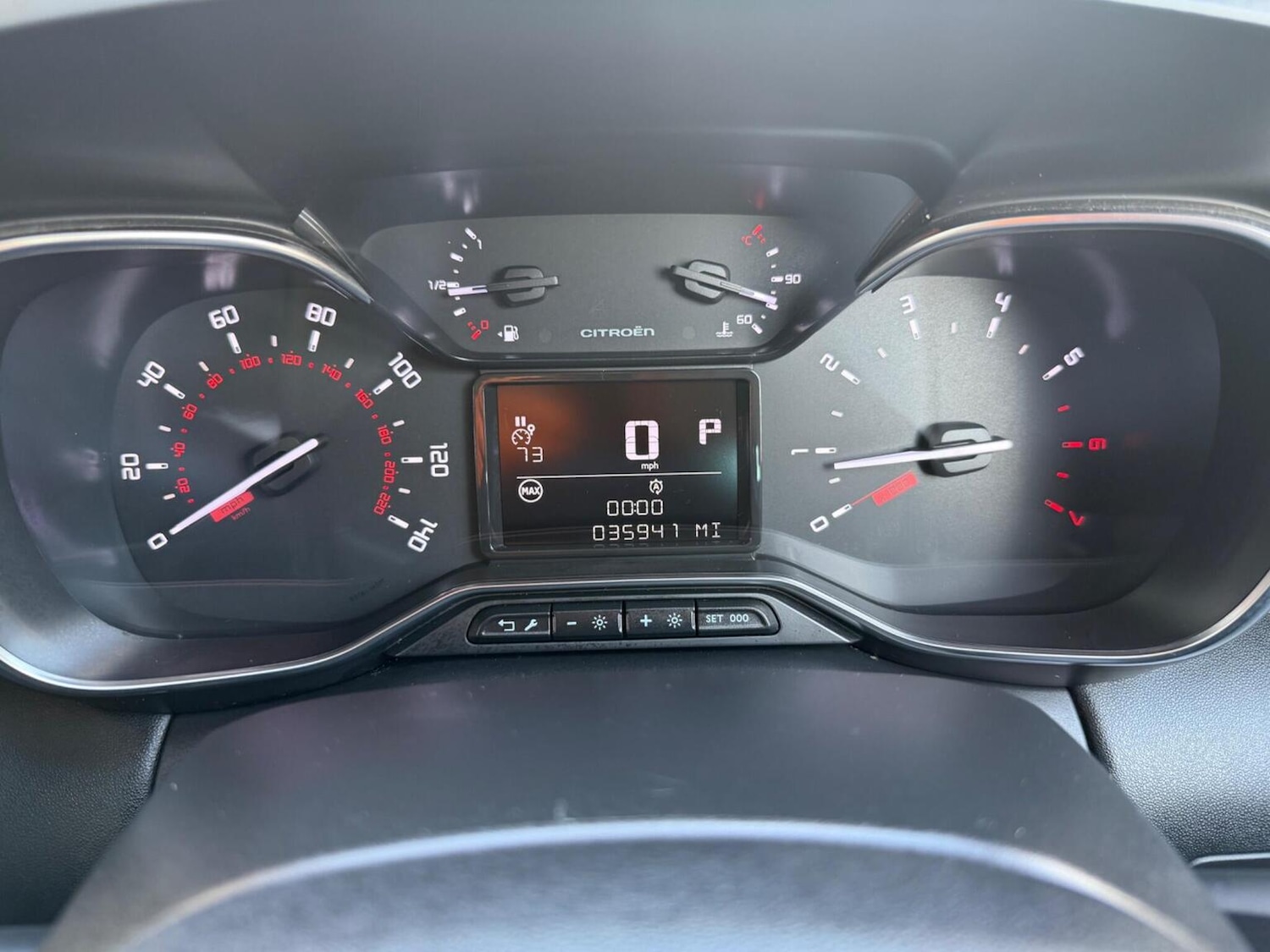 Used Citroen C3 Aircross 2017 for sale - 77931311: Photo 12