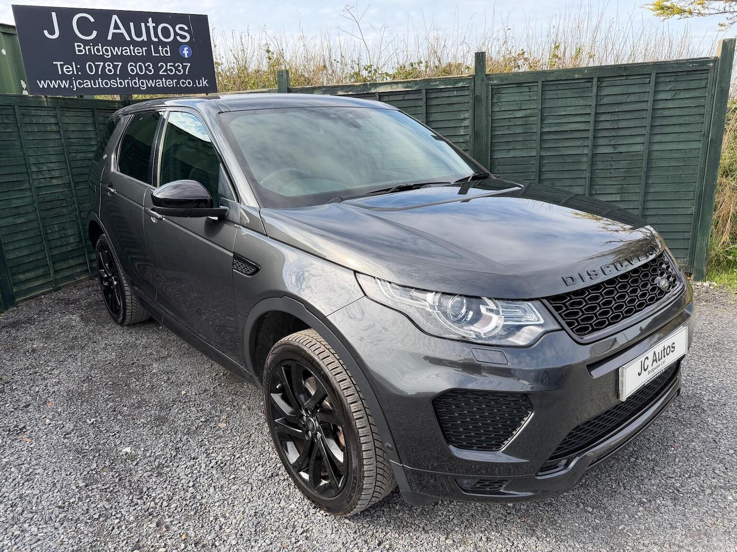 Used Land Rover Discovery Sport 2018 for sale - 77036123: Photo 1