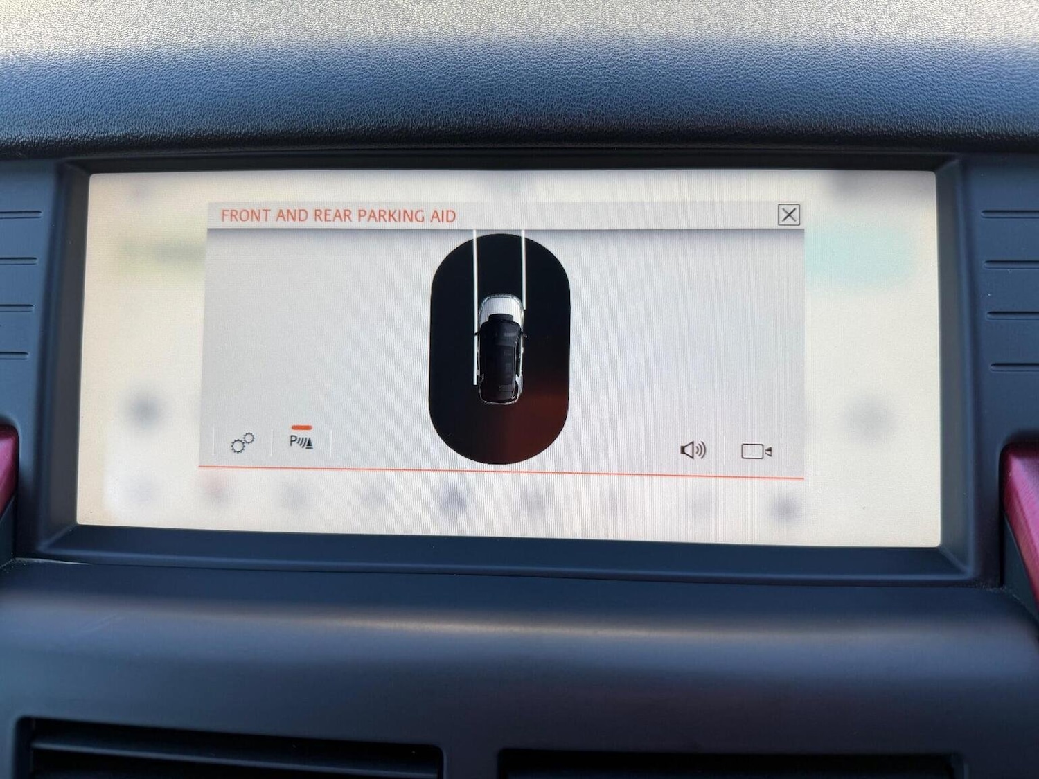 Used Land Rover Discovery Sport 2018 for sale - 77036123: Photo 36