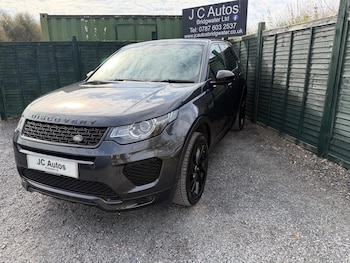 Used Land Rover Discovery Sport 2018 for sale - 77036123: Photo