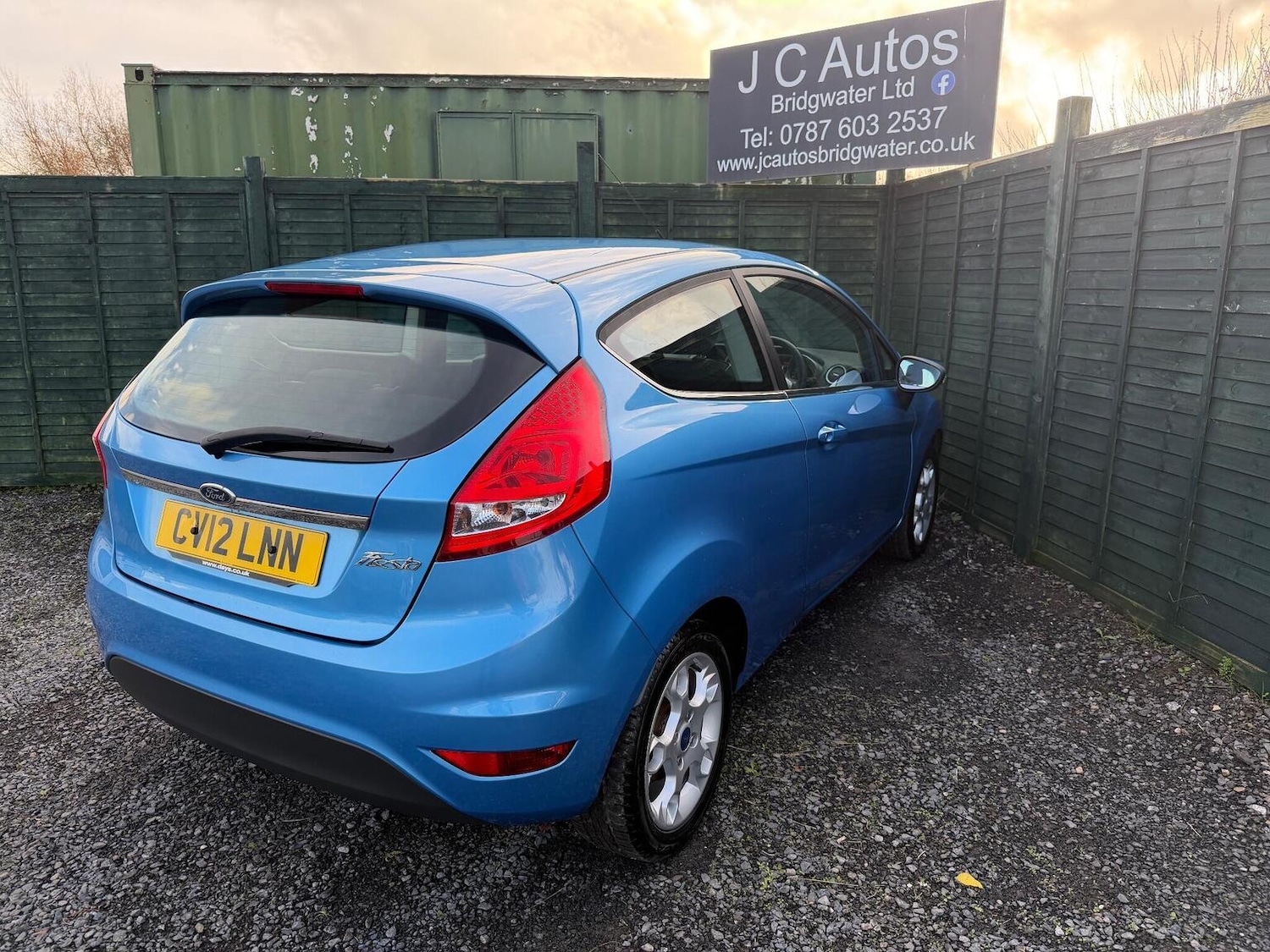 Used Ford Fiesta 2012 for sale - 77036117: Photo 6