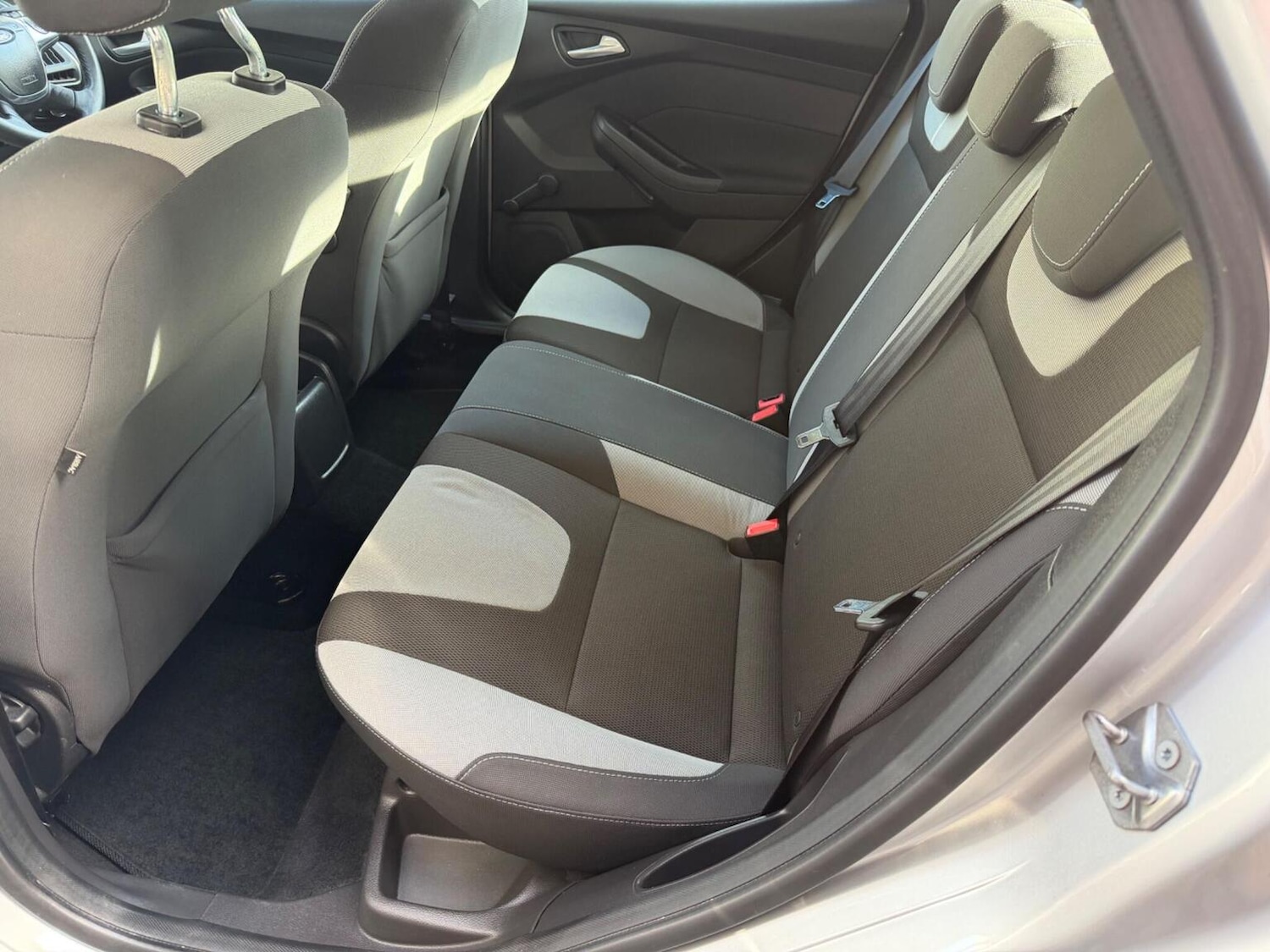 Used Ford Focus 2013 for sale - 77303700: Photo 18