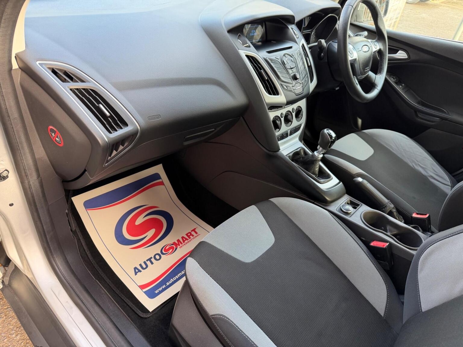 Used Ford Focus 2013 for sale - 77303700: Photo 21