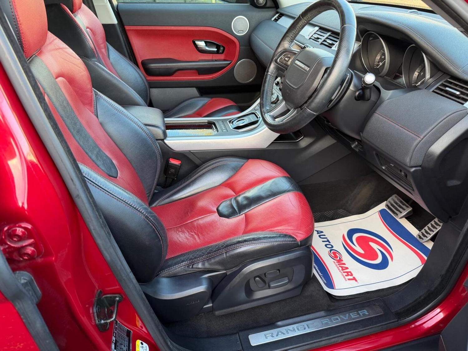 Used Land Rover Range Rover Evoque 2013 for sale - 77303772: Photo 2