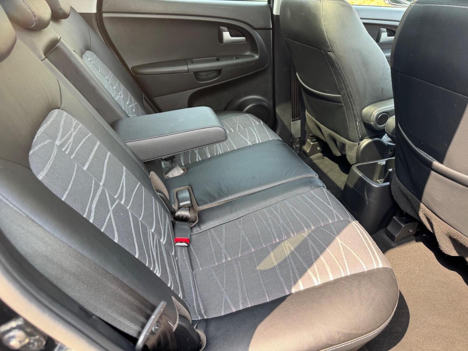 Used Kia Venga 2014 for sale - 77036113: Photo 16