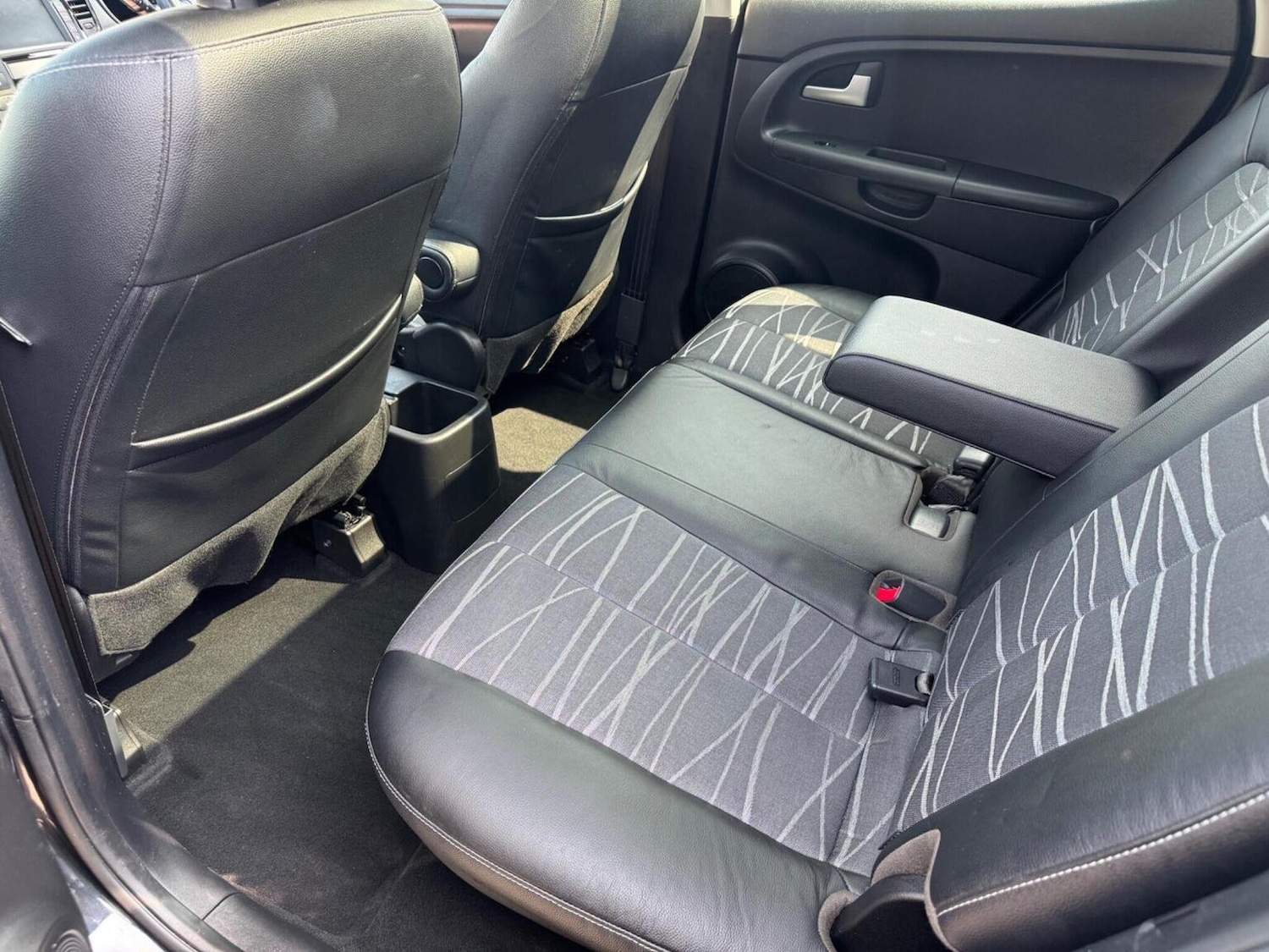 Used Kia Venga 2014 for sale - 77036113: Photo 21