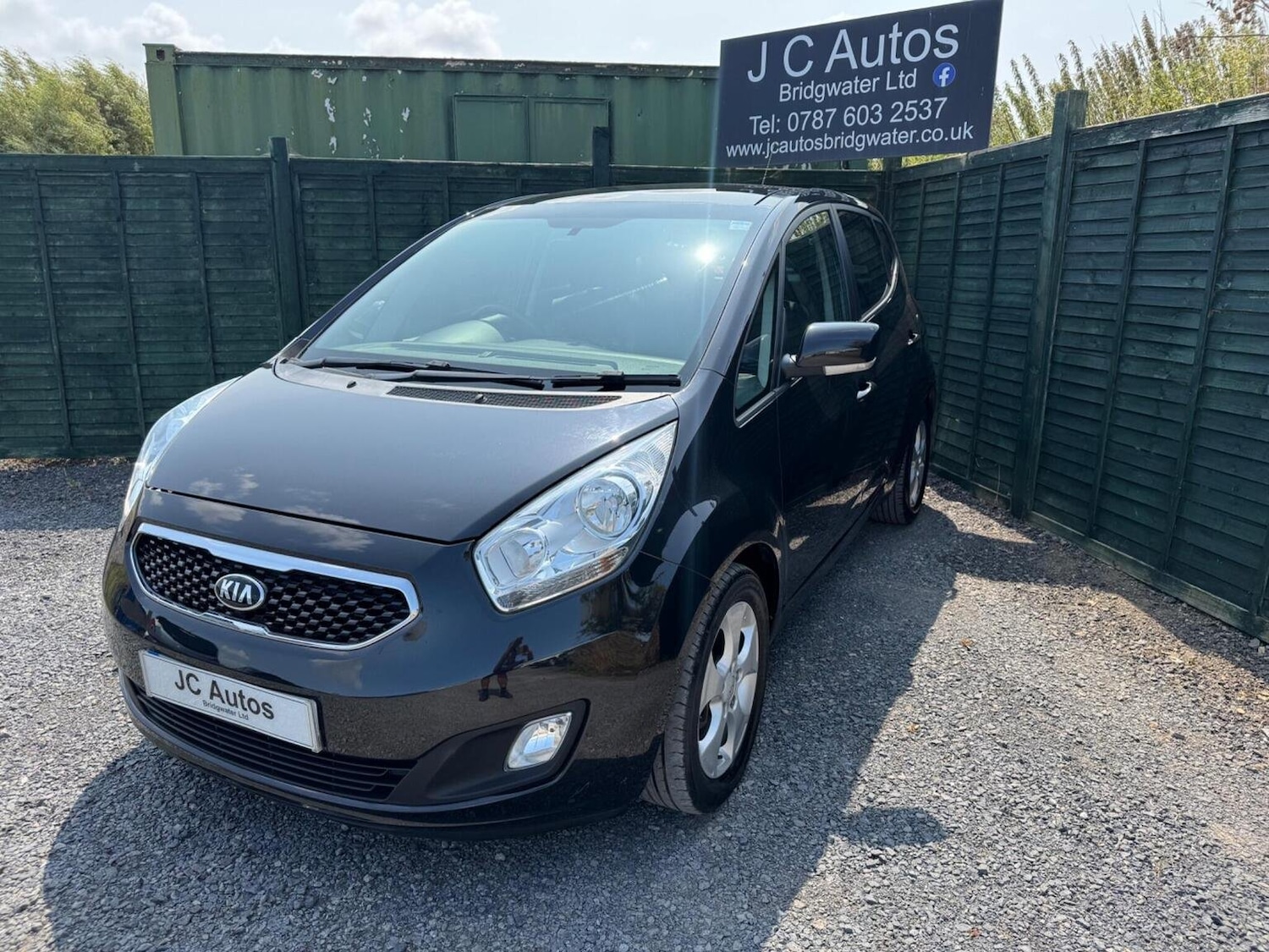 Used Kia Venga 2014 for sale - 77036113: Photo 3