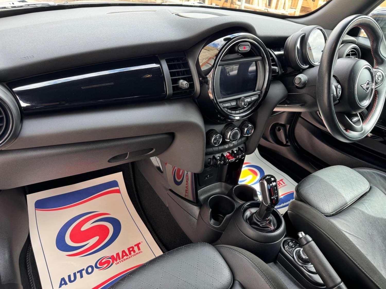 Used MINI Hatch 2019 for sale - 77036119: Photo 26