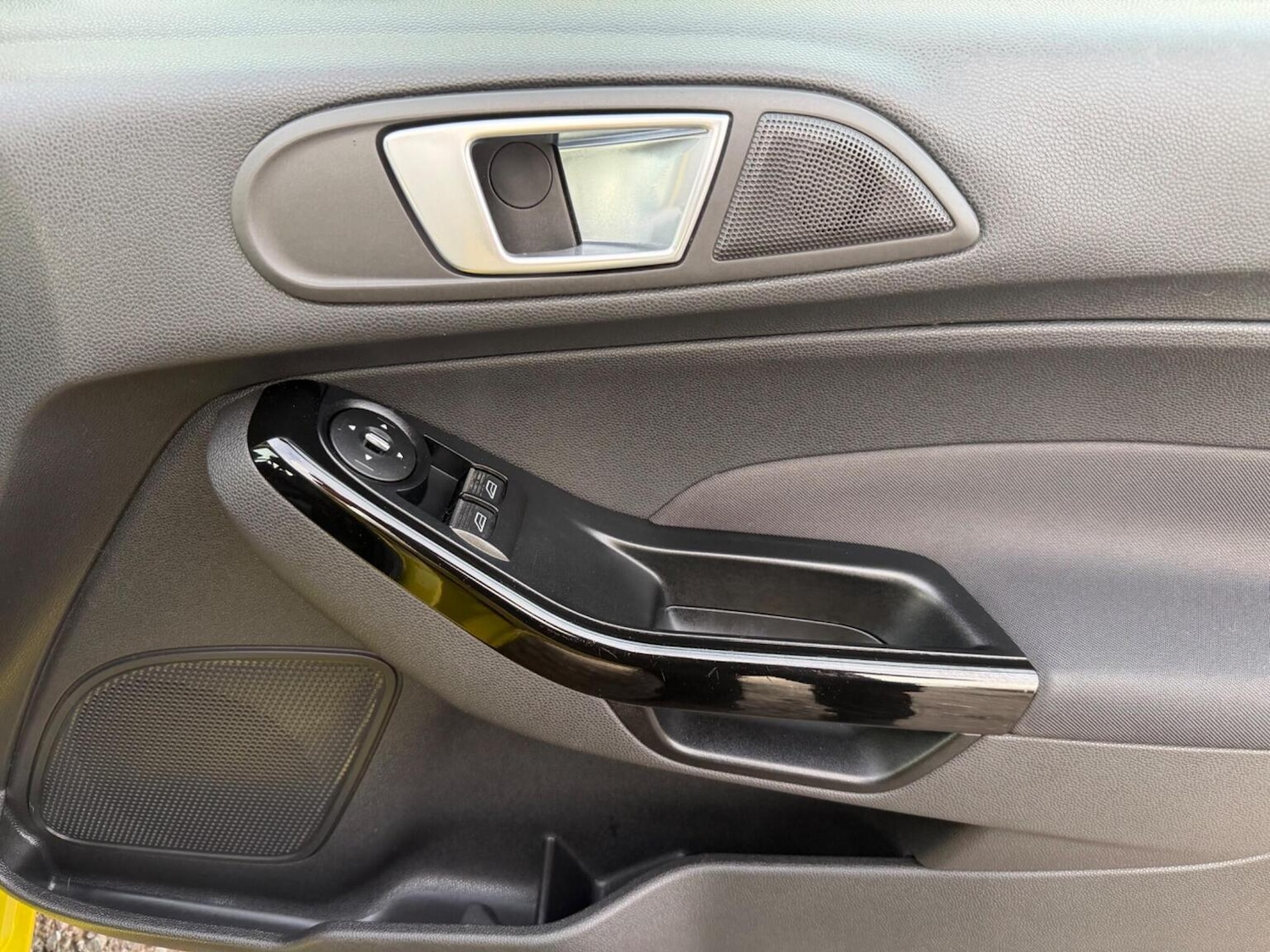 Used Ford Fiesta 2013 for sale - 77474849: Photo 28