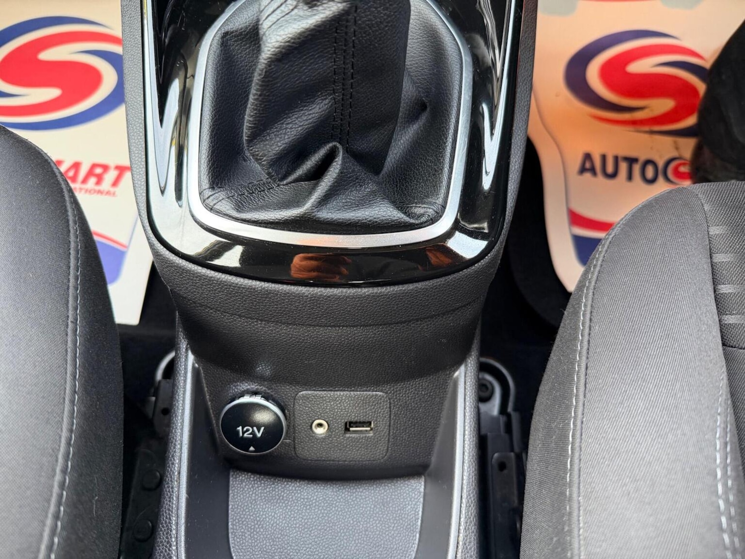 Used Ford Fiesta 2013 for sale - 77474849: Photo 32