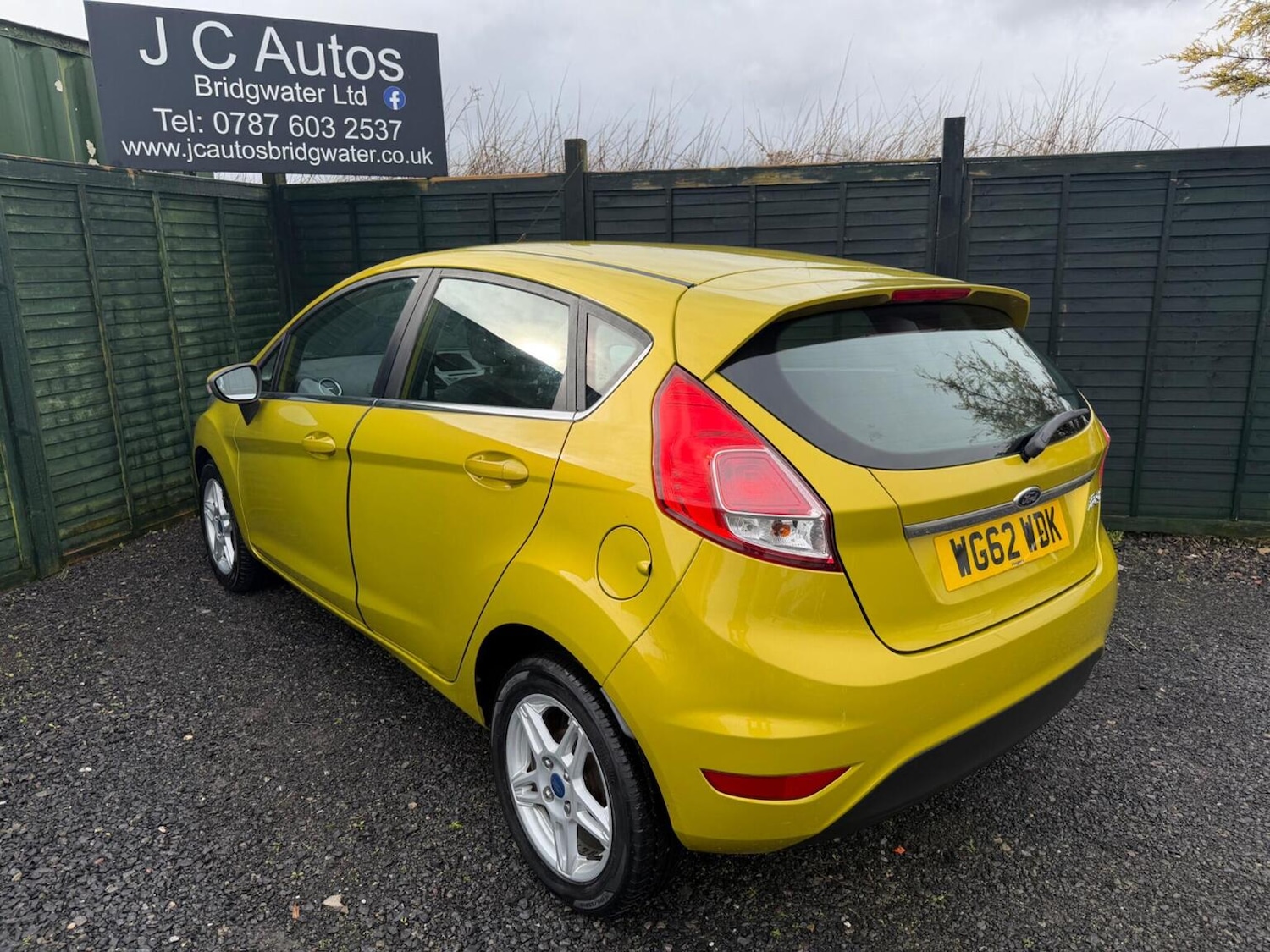 Used Ford Fiesta 2013 for sale - 77474849: Photo 6