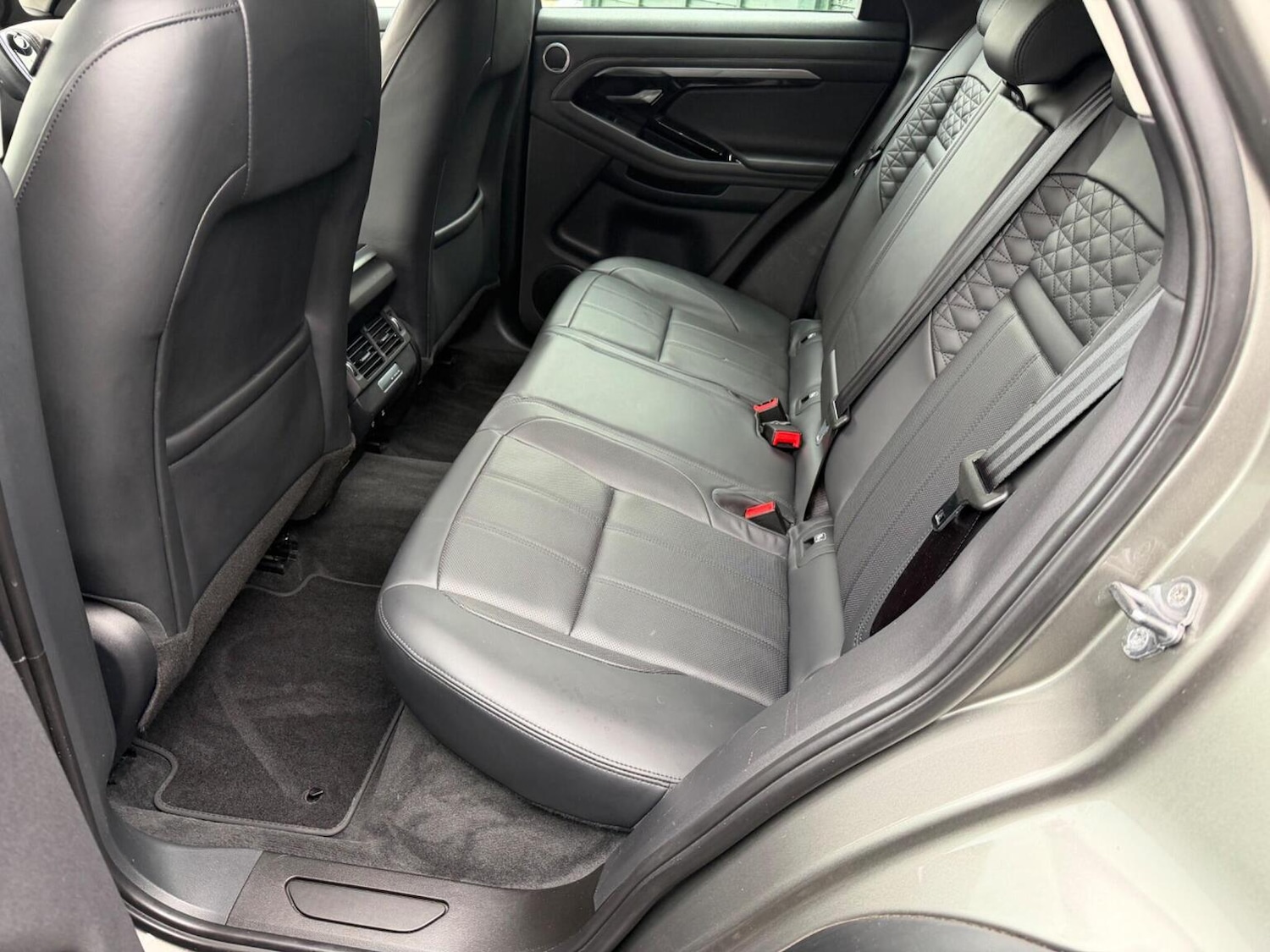 Used Land Rover Range Rover Evoque 2019 for sale - 77213532: Photo 18