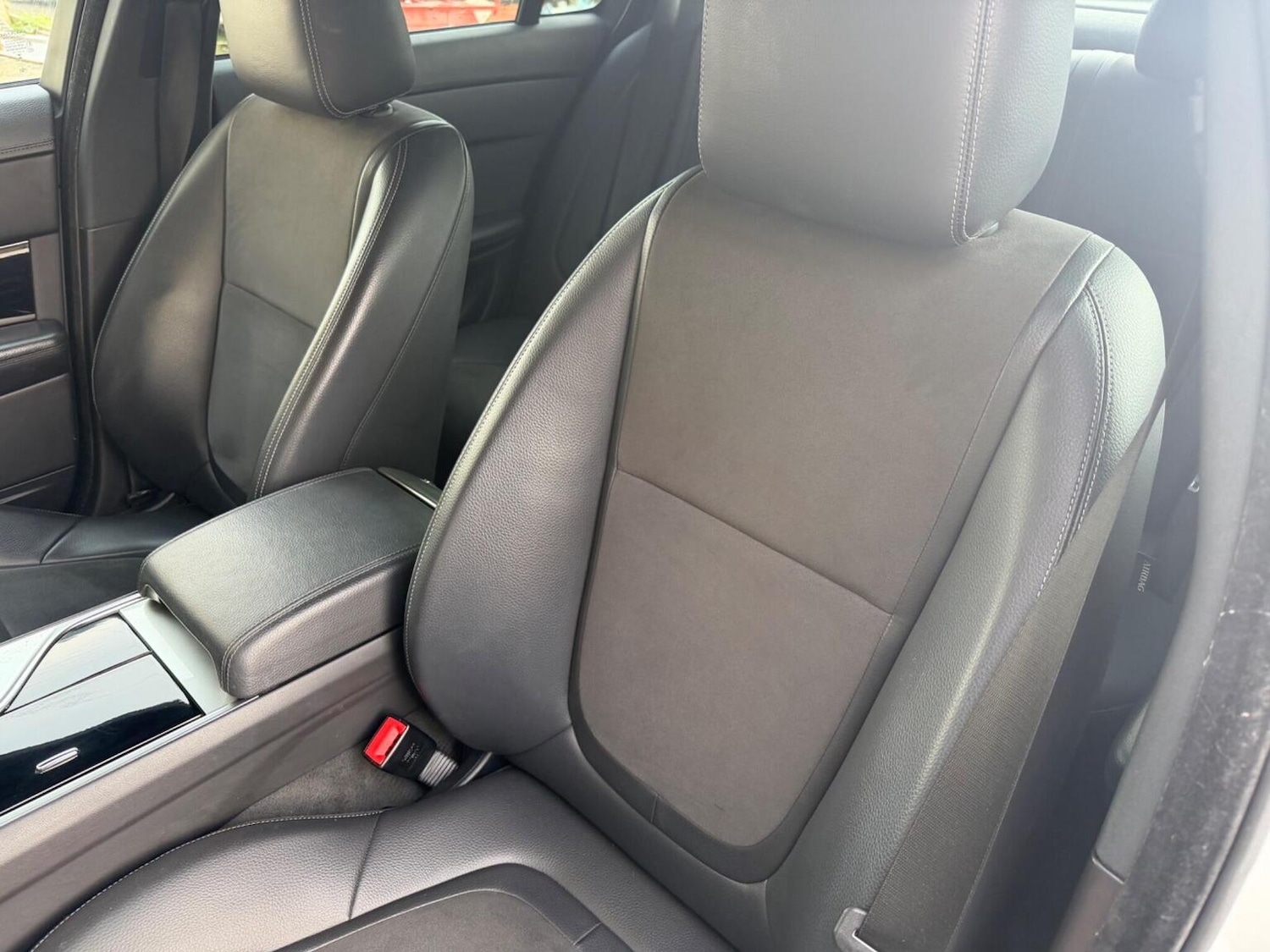 Used Jaguar XF 2014 for sale - 77453193: Photo 30