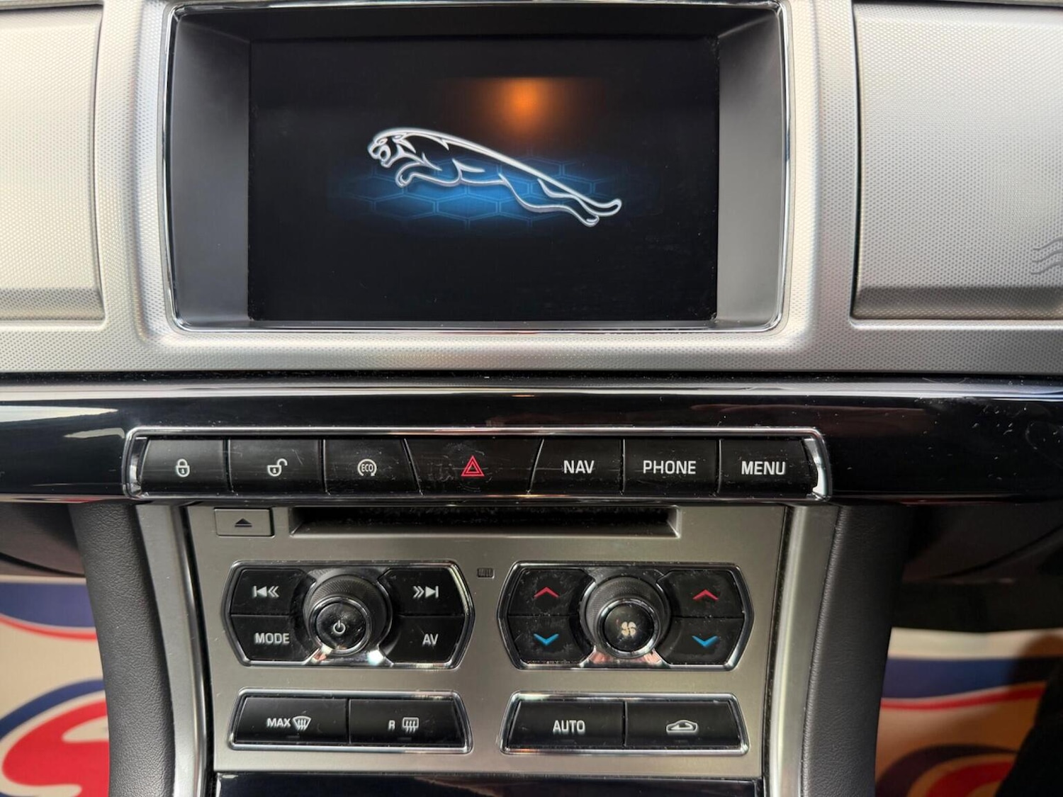 Used Jaguar XF 2014 for sale - 77453193: Photo 34