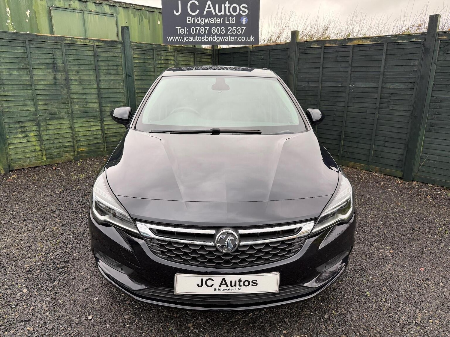 Used Vauxhall Astra 2019 for sale - 77036126: Photo 2