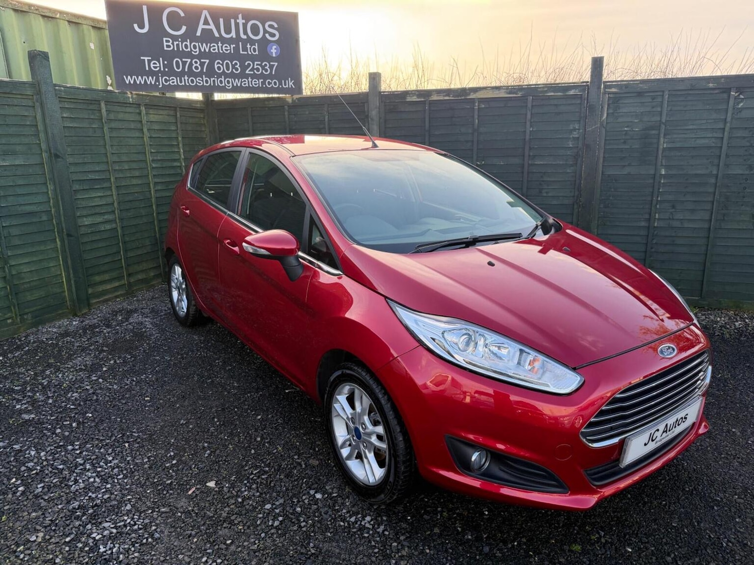Used Ford Fiesta 2015 for sale - 77622500: Photo 1